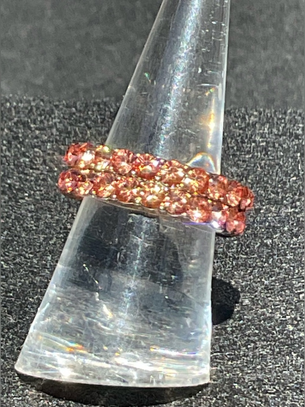 Luxe Blush Pink Crystal Double Row Eternity Two Bands Gold Tone Ring Size 7 - Picture 3 of 8